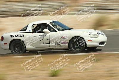 media/Jun-01-2025-CalClub SCCA (Sun) [[eae223c5dd]]/Group 5/Qualifying/